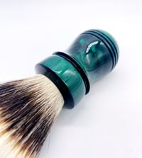 Image 5 of British Racing Green