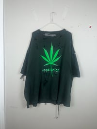 Image 1 of VEGETARIAN T-SHIRT - 2