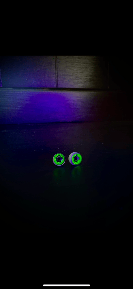 Image of GT Series Corning Uranium Puffco Peak/Pivot eye pearl (set of 2)