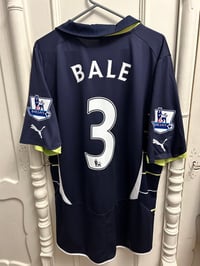 Image 9 of Tottenham Hotspur “BALE 3” 2010/11 Third Shirt + PL patches (L) 
