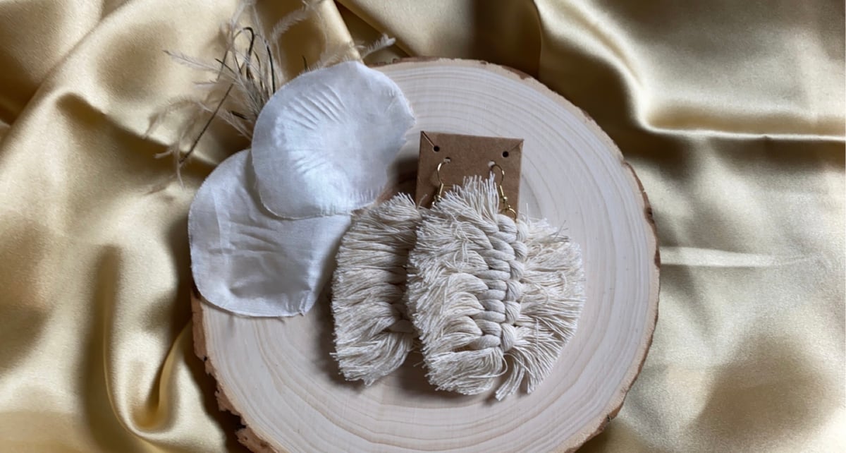 Image of Leaf Macramé Earrings: Cream