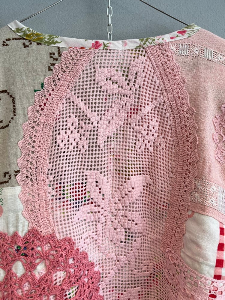 Image of Sunday puzzle jacket pink (xs-xl)