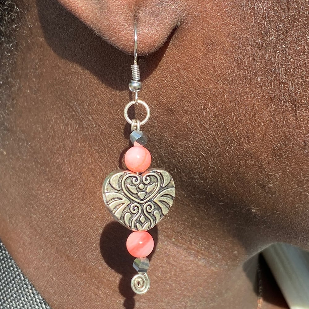 Image of bubblegum heart earrings