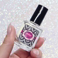 Image 4 of Glisten & Glow - Dry + Prep