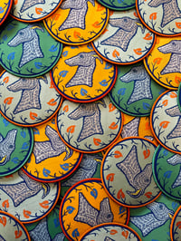 Image 2 of Hound cameo woven patch in Neptune green and tangerine 
