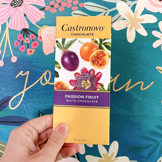 Image of Castronovo Chocolate White Chocolate with Passionfruit