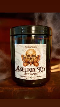 Image 1 of Skeleton Key Candle | 8 oz Glass Jar