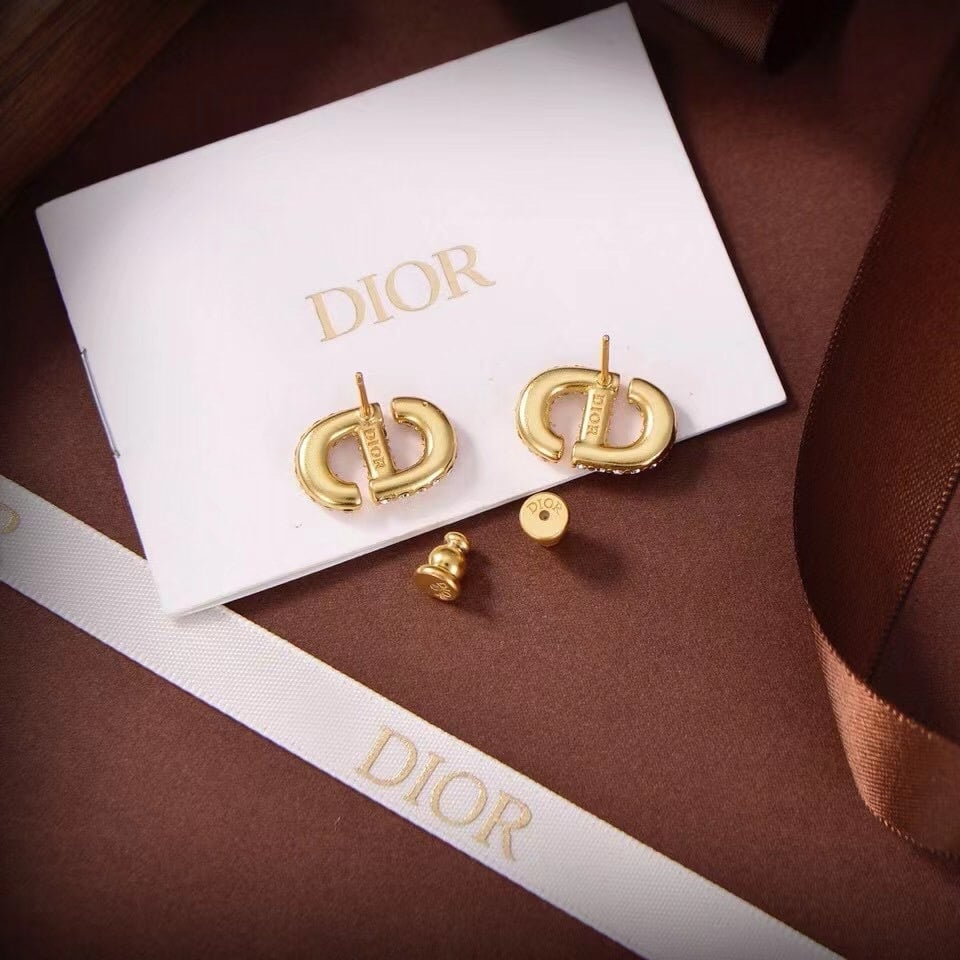 New CD Gold plated Rhinestone Earrings 