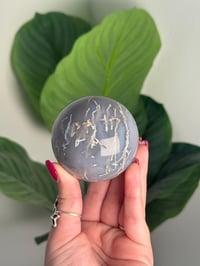 Image 1 of MOZAMBIQUE SWAZI AGATE SPHERE E