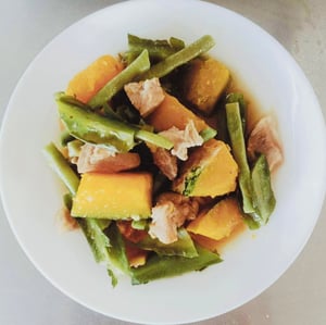 Image of Pinakbet Kapampangan includes rice and drink with free delivery.
