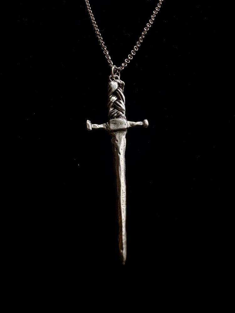 Image of NEEDLE SWORD