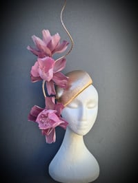 Image 2 of 'Morgan' in Rose gold and mauve pinks