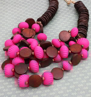 Image of Beaded Fuchsia Coconut Wood Disc Necklace Women