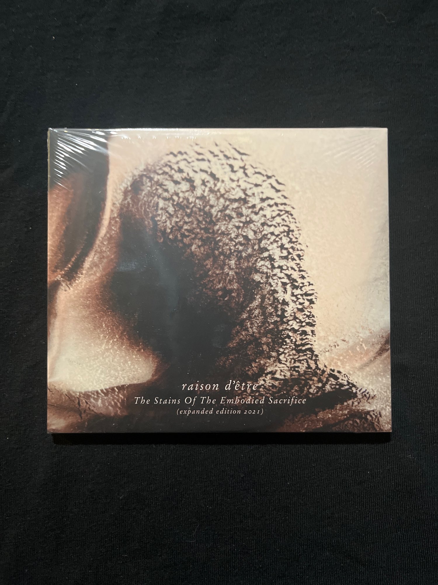 raison d'être – The Stains Of The Embodied Sacrifice (Expanded Edition 2021) 2xCD (OEC)