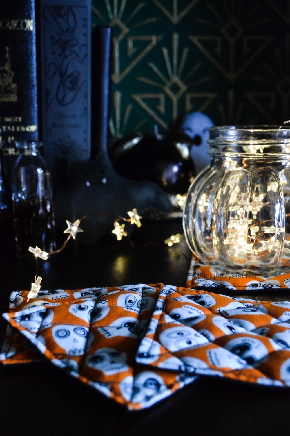 Glow in the Dark Skull Set of 4 Coasters