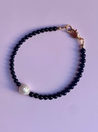 Black onyx pearl bracelet 
