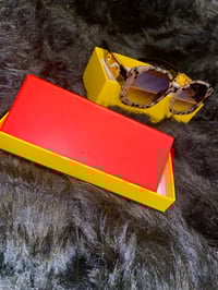 Image 5 of Diva Get “Shady “ Luxury Sunglasses 