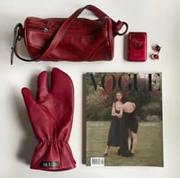 Cherry Tàbi gloves