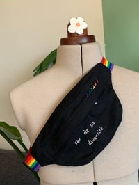 Image 2 of Banane rainbow - Fée de la diversité