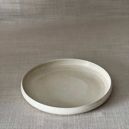 Image of ZEN CURVED DINNER PLATE 