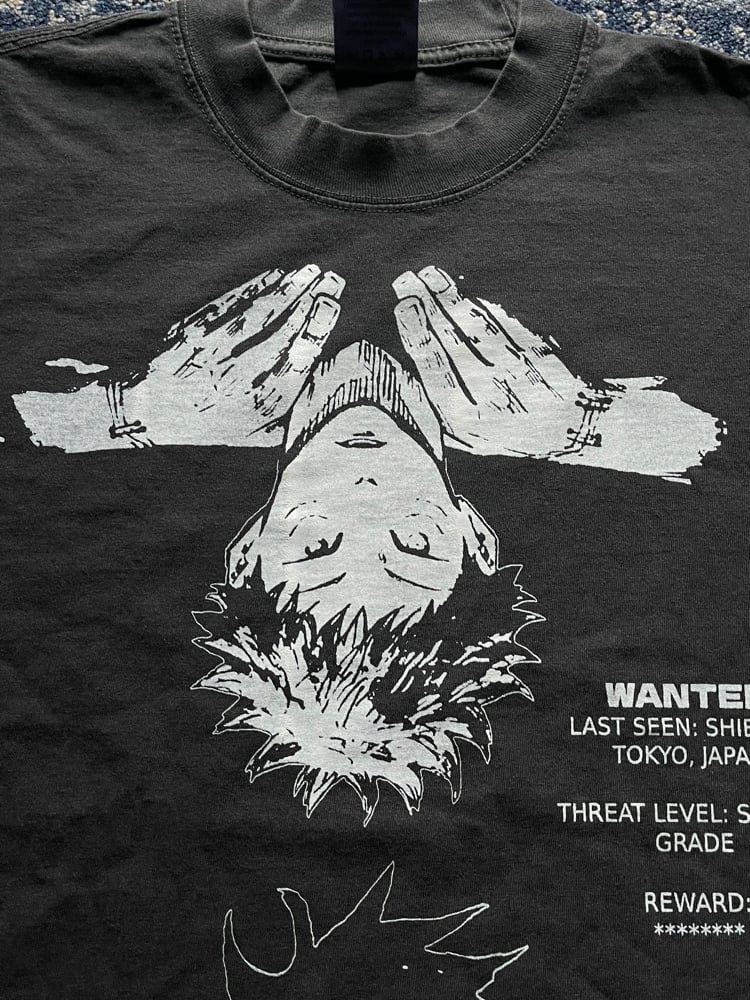 JJK ‘captive’ tee
