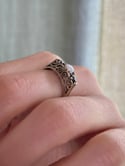 Superbe bague victorienne, XIXème siècle, en argent massif, grenats et opale, Taille 53-54