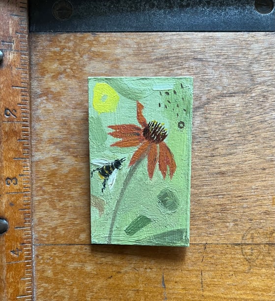 Image of Bee garden brooch 