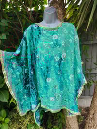 Image 5 of Poncho Woodstock Top -free size green