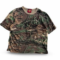 Image 1 of CAMO HUGGING VTG TEE (XL)
