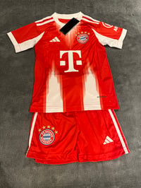 Image 1 of Bayern Munich red 