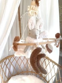 Image 1 of MOBILE LAPIN TON BEIGE 