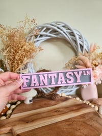 Image 1 of Bookshelf street signs decor