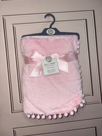 Image 2 of Pom Pom blankets