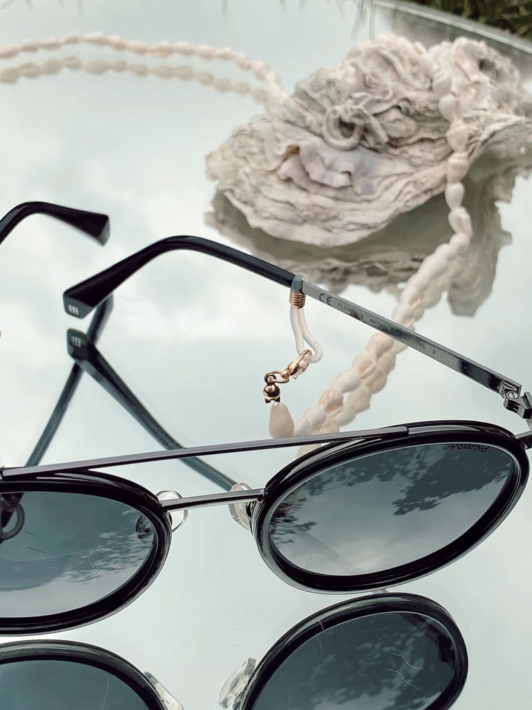 Hailey Shell Glasses Chain Image 4