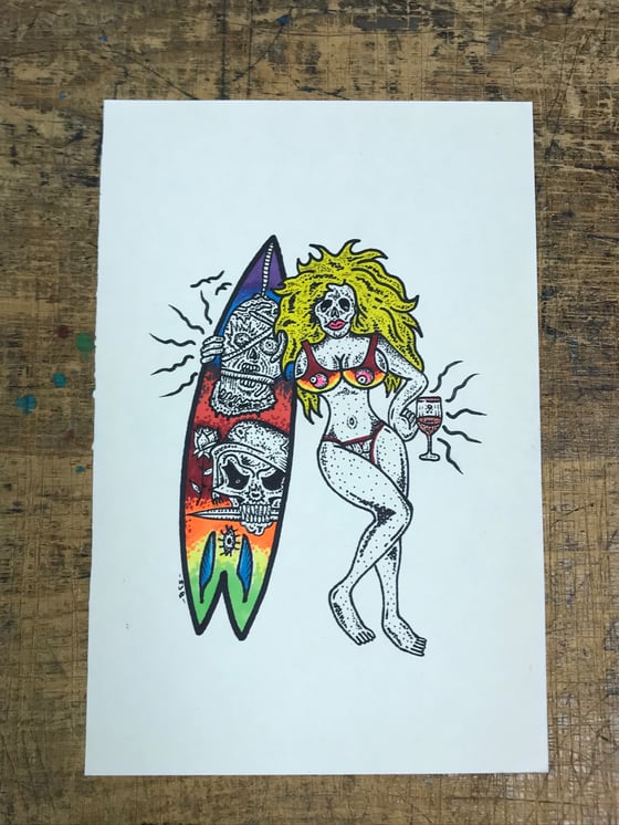 Image of SKULL CHICK SURFER