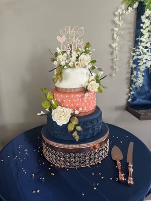 Image of Custom Wedding Cakes