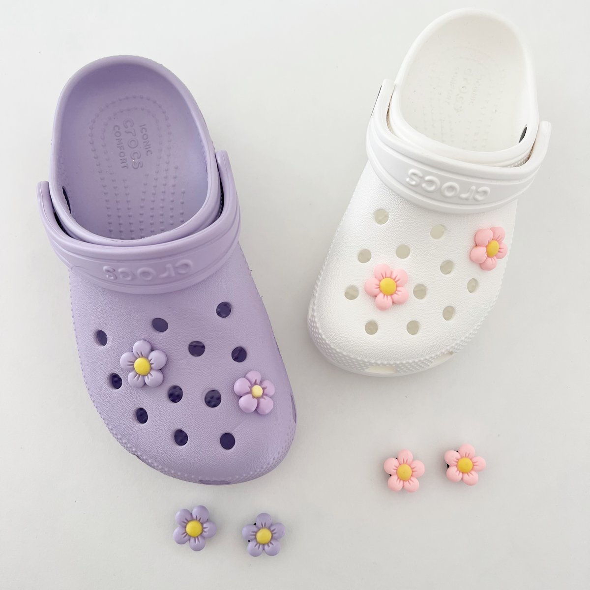 the daydream republic — Small Daisy Croc Charms (Set of 2)