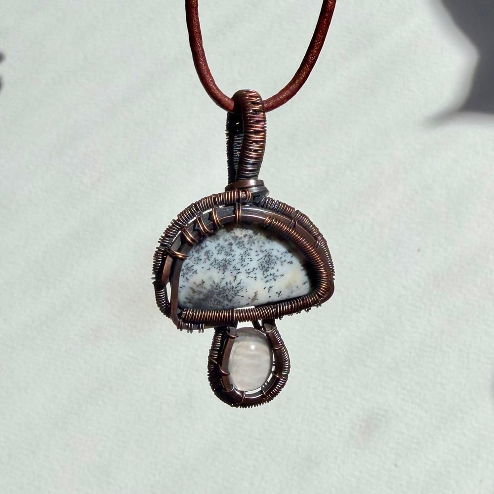 Image of Dentritic Agate and Lattice Sunstone Mushroom Pendant