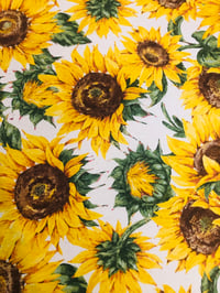 Image 3 of Hule Loneta Resinada - Girasoles - 6€/m