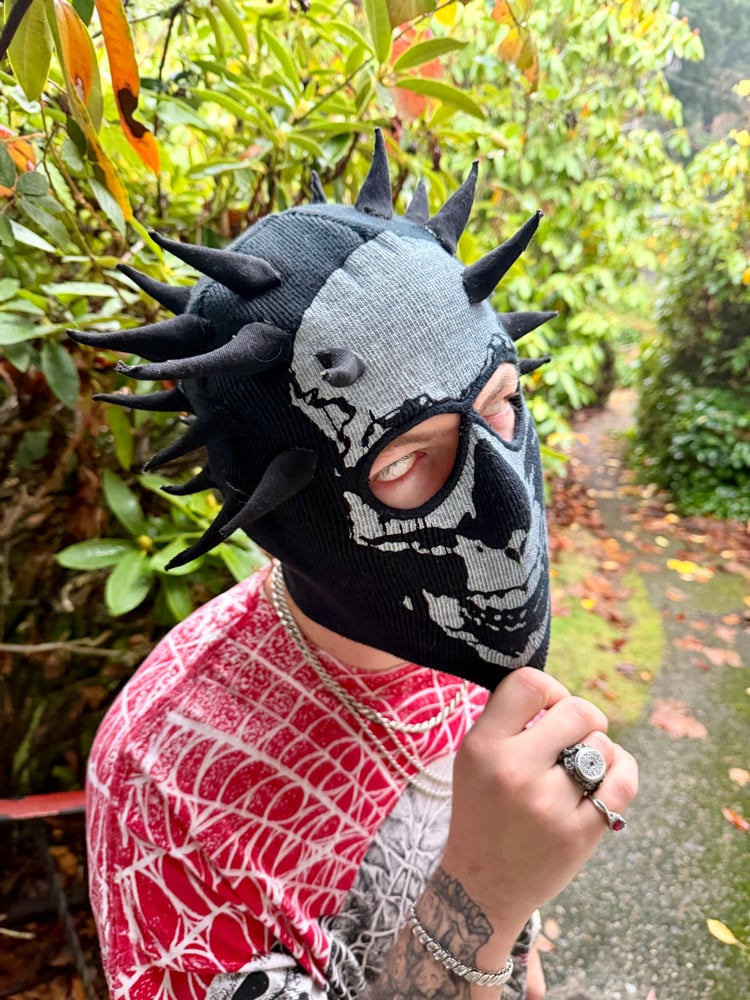 Spiked Grave Eater Mask