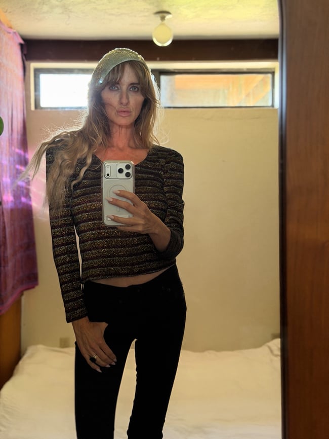 late 60s italian fine crochet slouch beret with paillettes