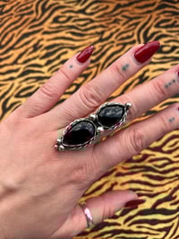 Image 1 of Ring oder Kette aus Sterlingsilber mit  2 schwarzen Onyx und Silberkugeln