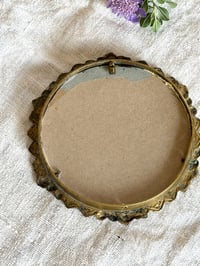 Image 5 of Médaillon ancien en bronze