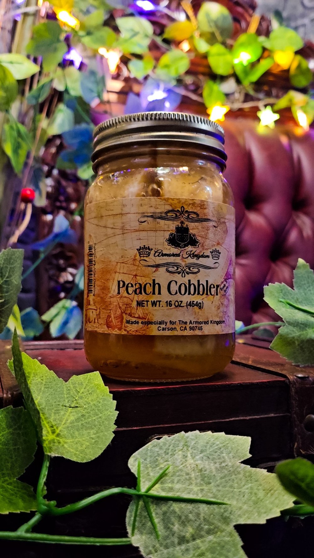 👑The Armored Kingdom Premium Peach Cobbler (16 OZ)🍑🥧