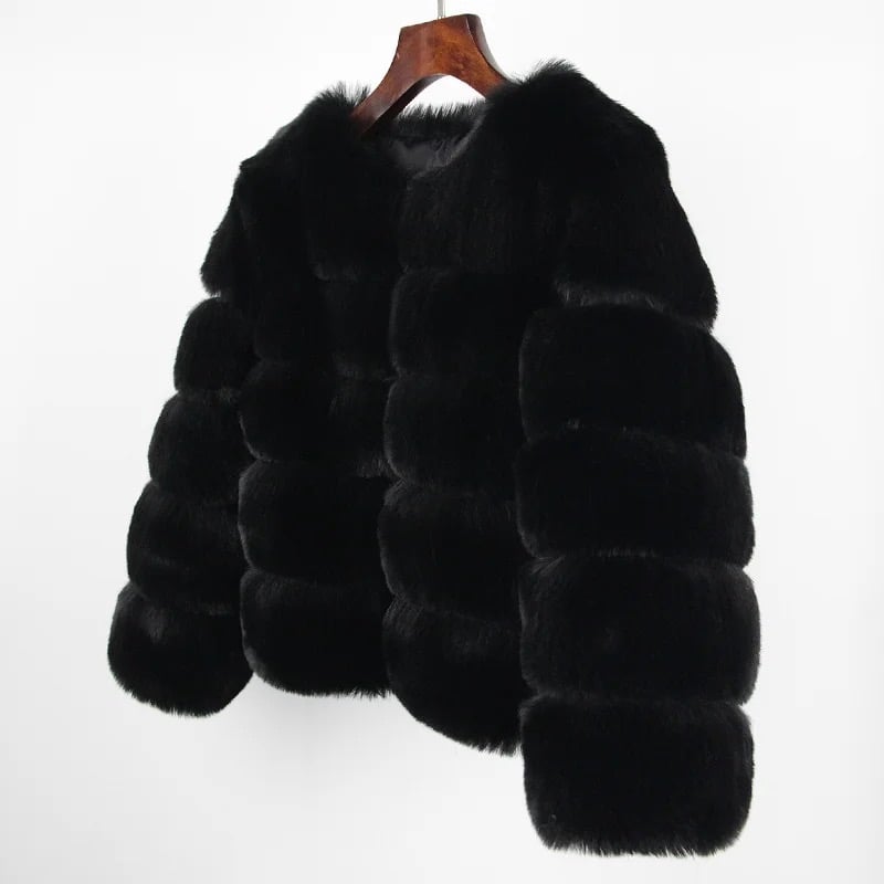 Image of Ladies ‘faux fur’ coat 
