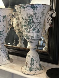 Image 1 of Jardin Metal Urn
