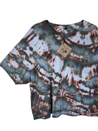 Image 5 of 2XL Crop Tee in Ember Ice Dye 