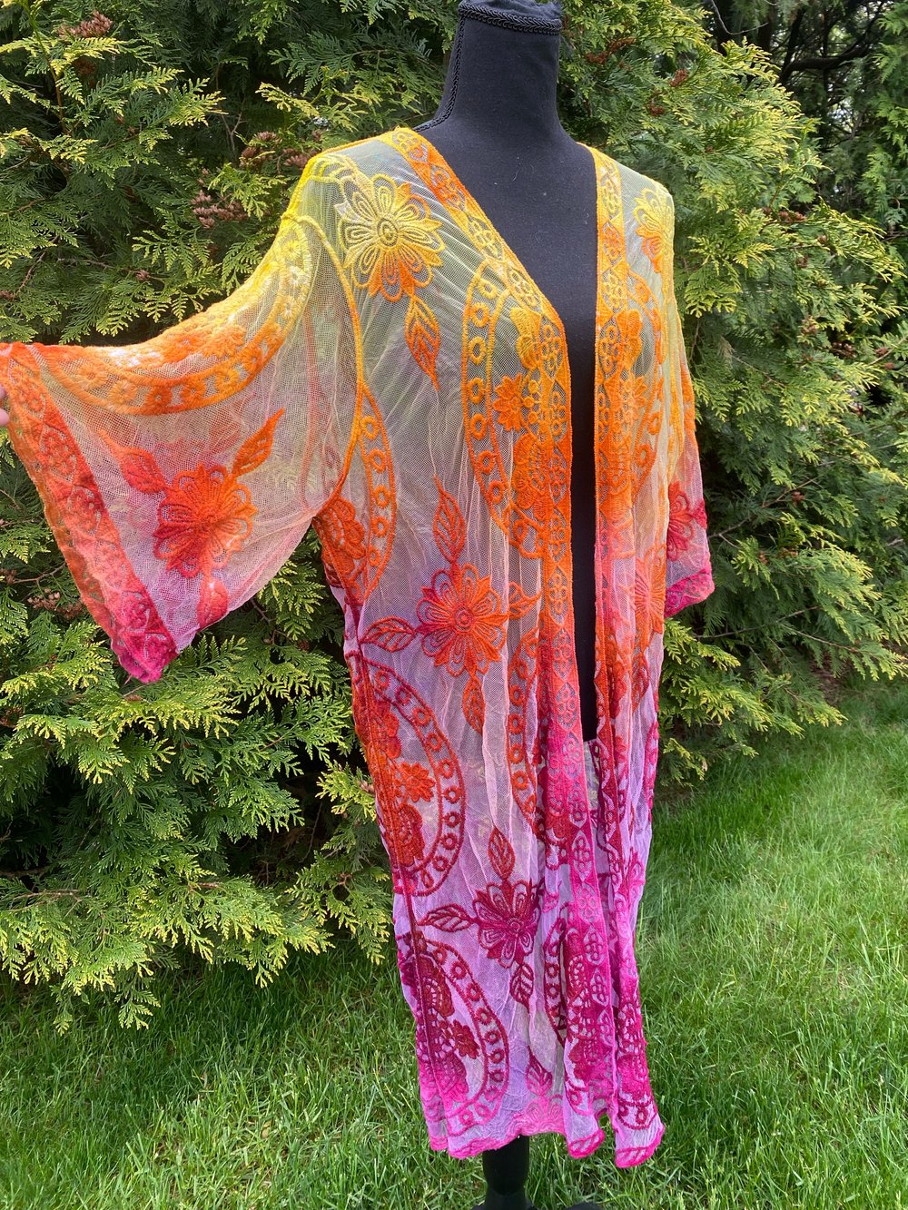 Image of Sunset Lace Kimono (L-XL) 