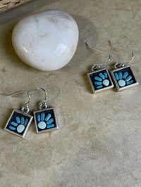 Image 7 of Blue Daisy Combo