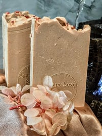 Image 2 of Calamine Soap / Tallow